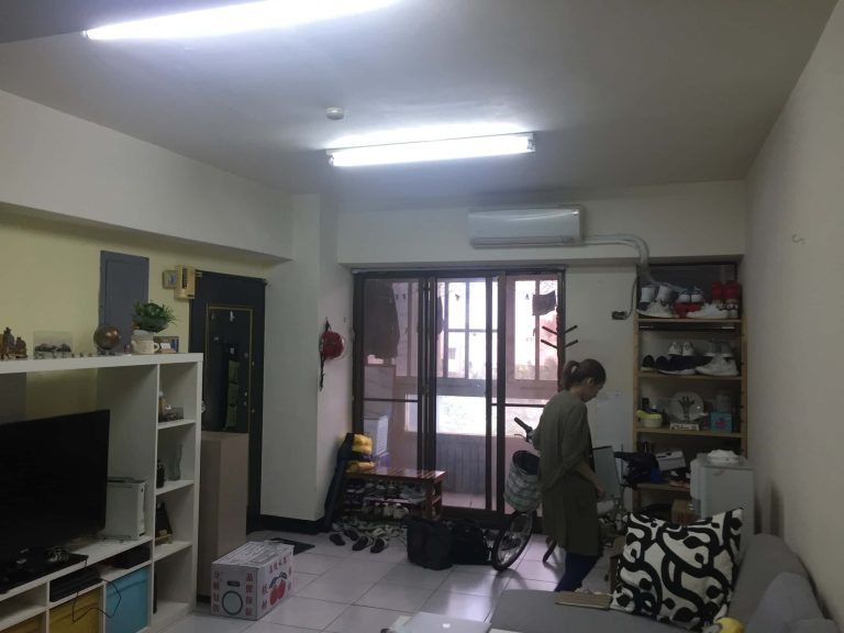 客廳翻新前